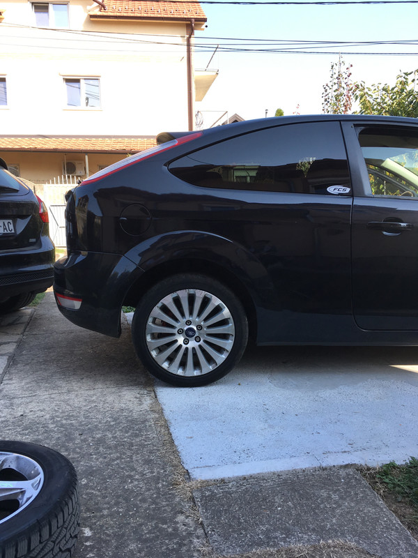 D6EA0F1E-4673-4A24-A1E6-F0DBE6483957