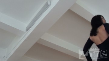 [Image: Voyeur19385091635.jpg]