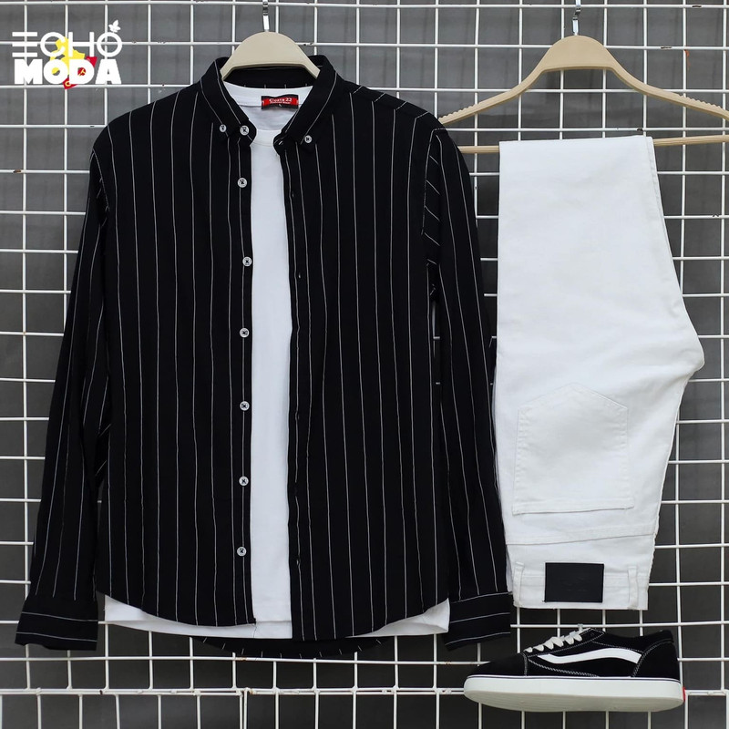 طقم ملابس رجالي مثالي لفصل الصيف: قميص وبنطلون بألوان مريحة وجذابة طقم ملابس رجالي مثالي لفصل الصيف: قميص وبنطلون بألوان مريحة وجذابة