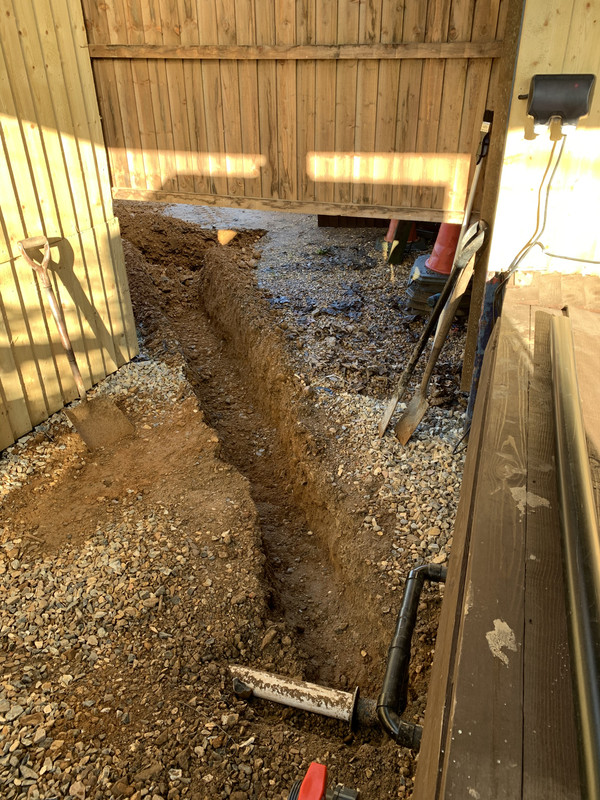 8EC9A4C8-3B76-48A0-A63B-6511B7373BB9