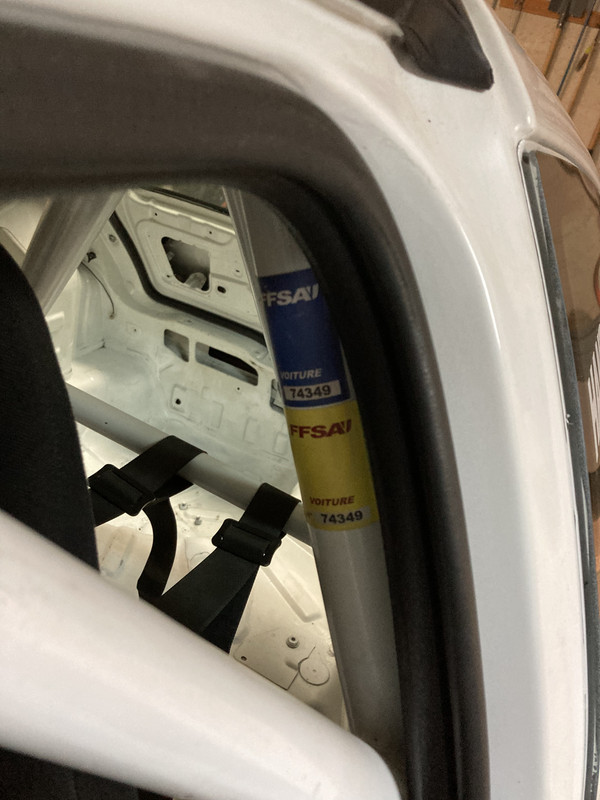 00A61574-EEBF-4C66-B9E2-20F99E7B6744