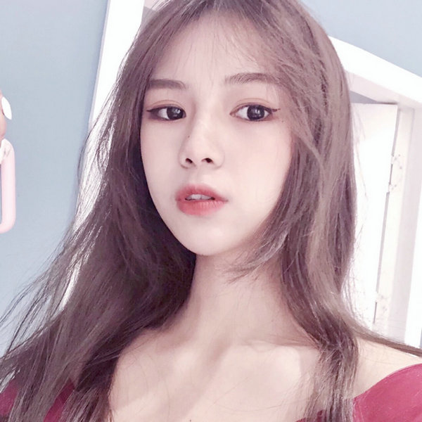 美女直播草逼;vlog