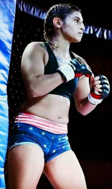 Natalie_Salcedo(fight_5ft0_105-111_lb)