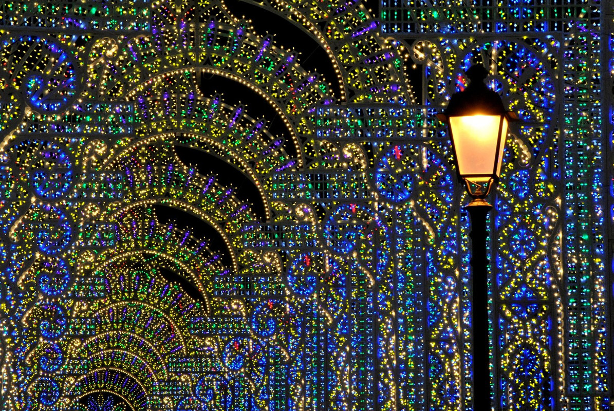 blue-multi-arches.jpg