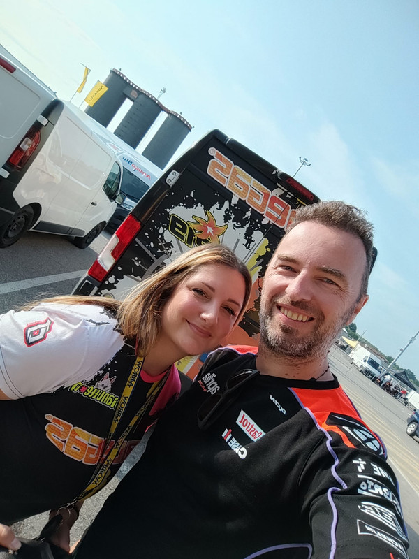 D78ED5C6-CB56-416B-9ECA-F21A7FD18C51