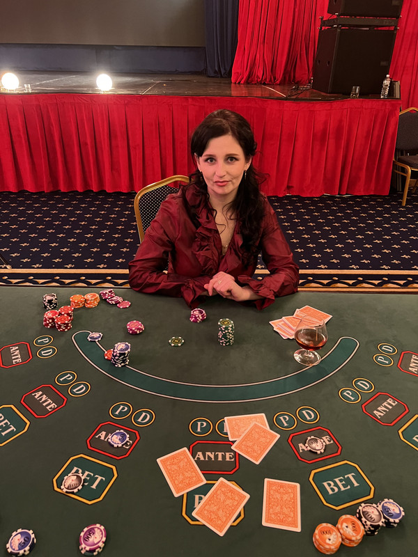 66E2B845-DD81-4149-8134-8C5BE9A9413E