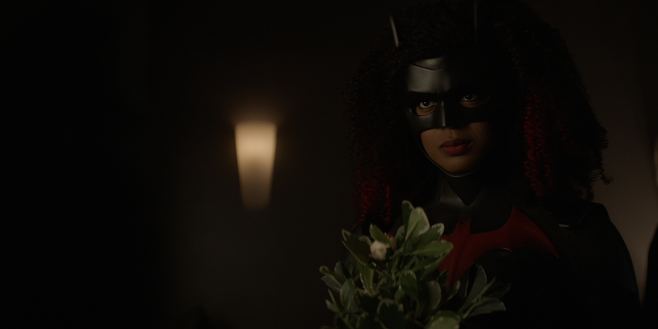 Batwoman.S02E16.Rebirth.1080p.10bit.AMZN.WEB-DL.DDP5.1.HEVC-Vyndros.mkv_snapshot_33.29_[2021.06.15_0