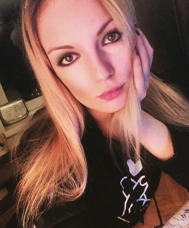 BB9C1E8F-C399-48A2-9DB5-501CAB9A6F63