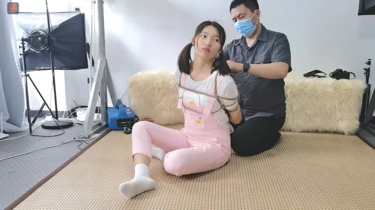 绳之韵 五一假期的多人游戏 1.mp4_20210513_185141.352