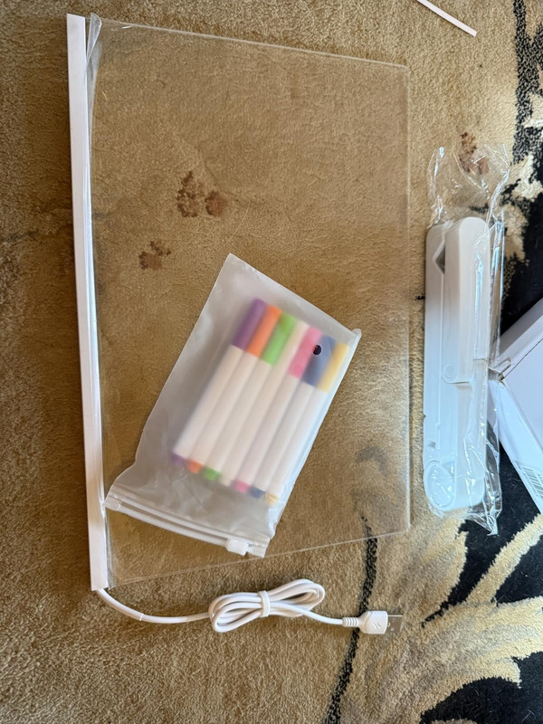 Rese&ntilde;a pizarra LED 4