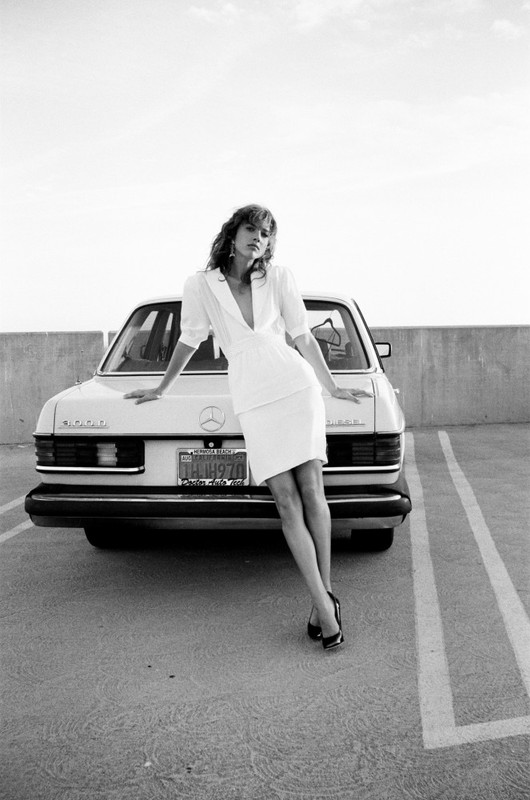 large-1554327727-b9b8bbe05f5f9483f23f4f12cf3e92bd