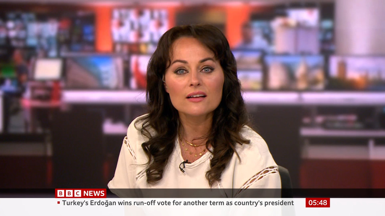 BBC News Valentine_20230529_05000600.ts_snapshot_00.49.56.943