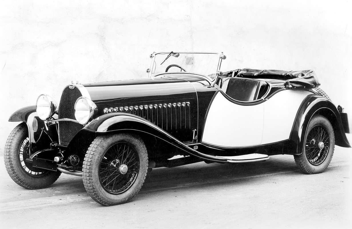 09BUGATTI-Roadster_T49