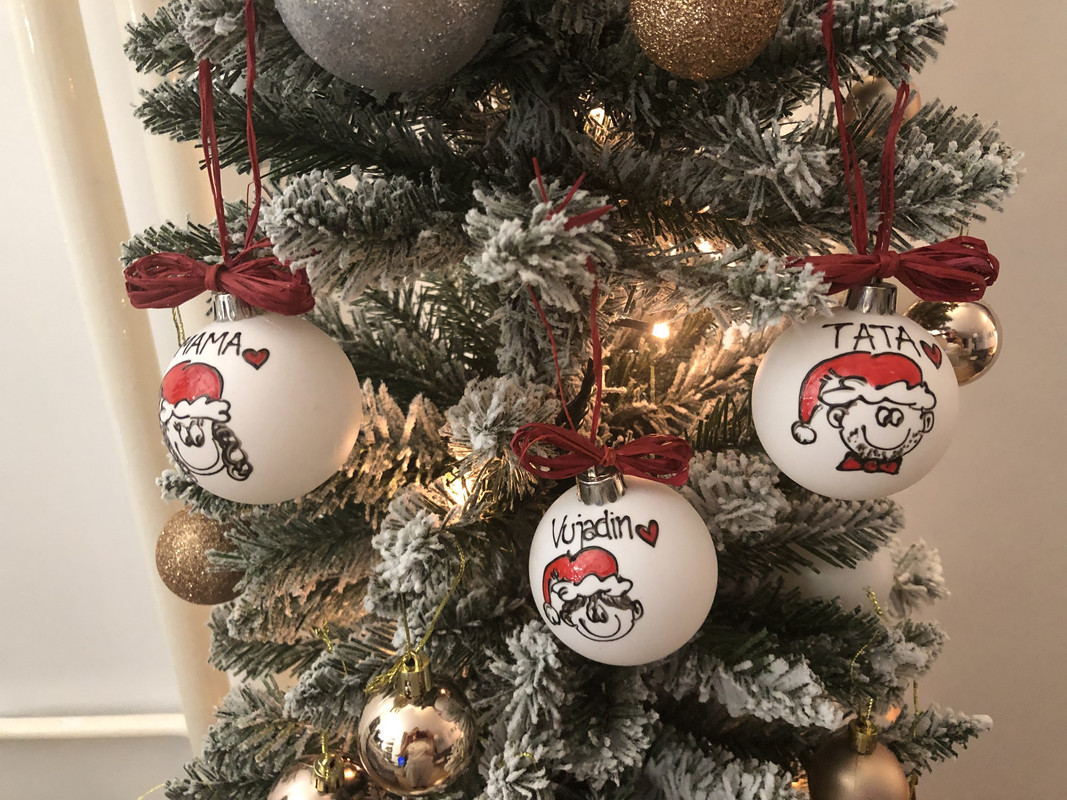 E61DB4B6-473E-49DF-8428-85098D33BD94