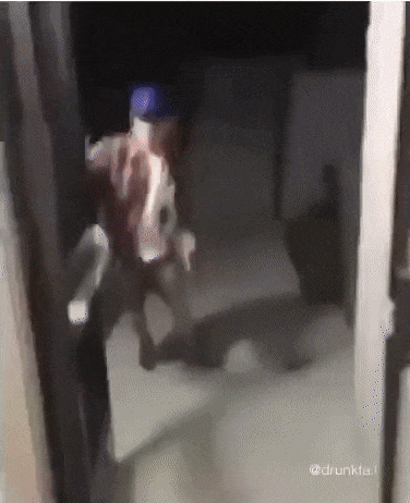 https://i.postimg.cc/KjCqRS7m/ezgif-4-e1af4e452885.gif