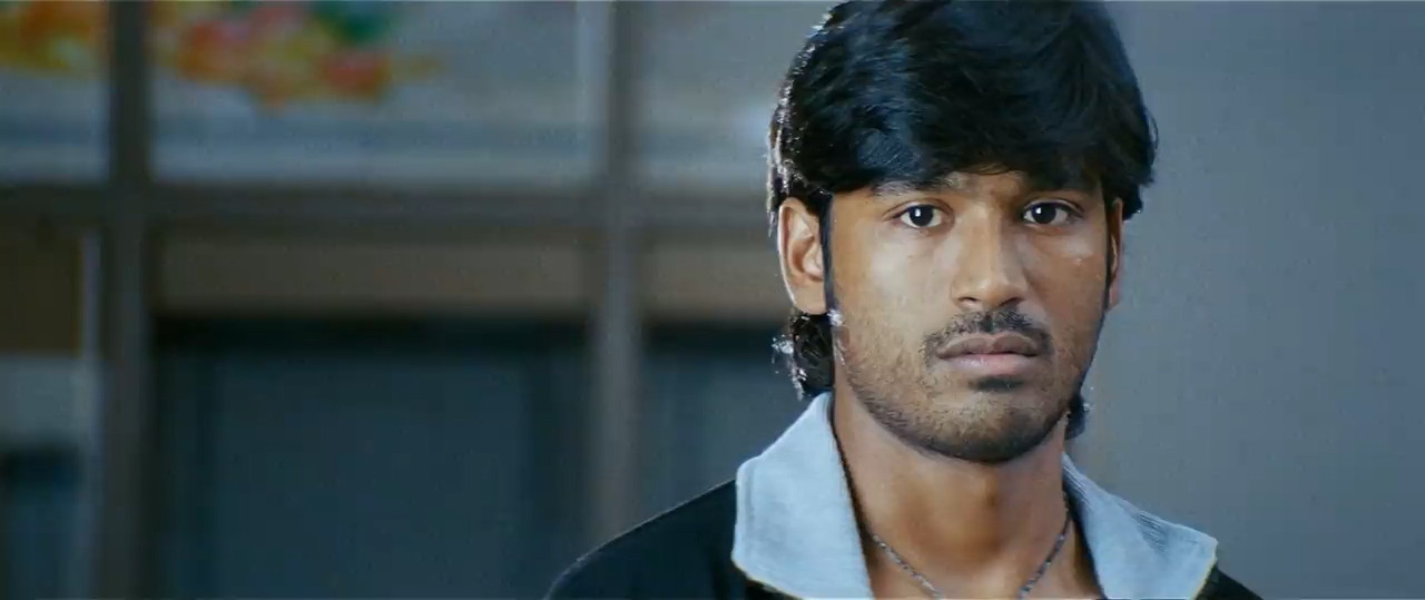 Padikathavan 2009 WebRip [Tamil] 480p, 720p Screenshot