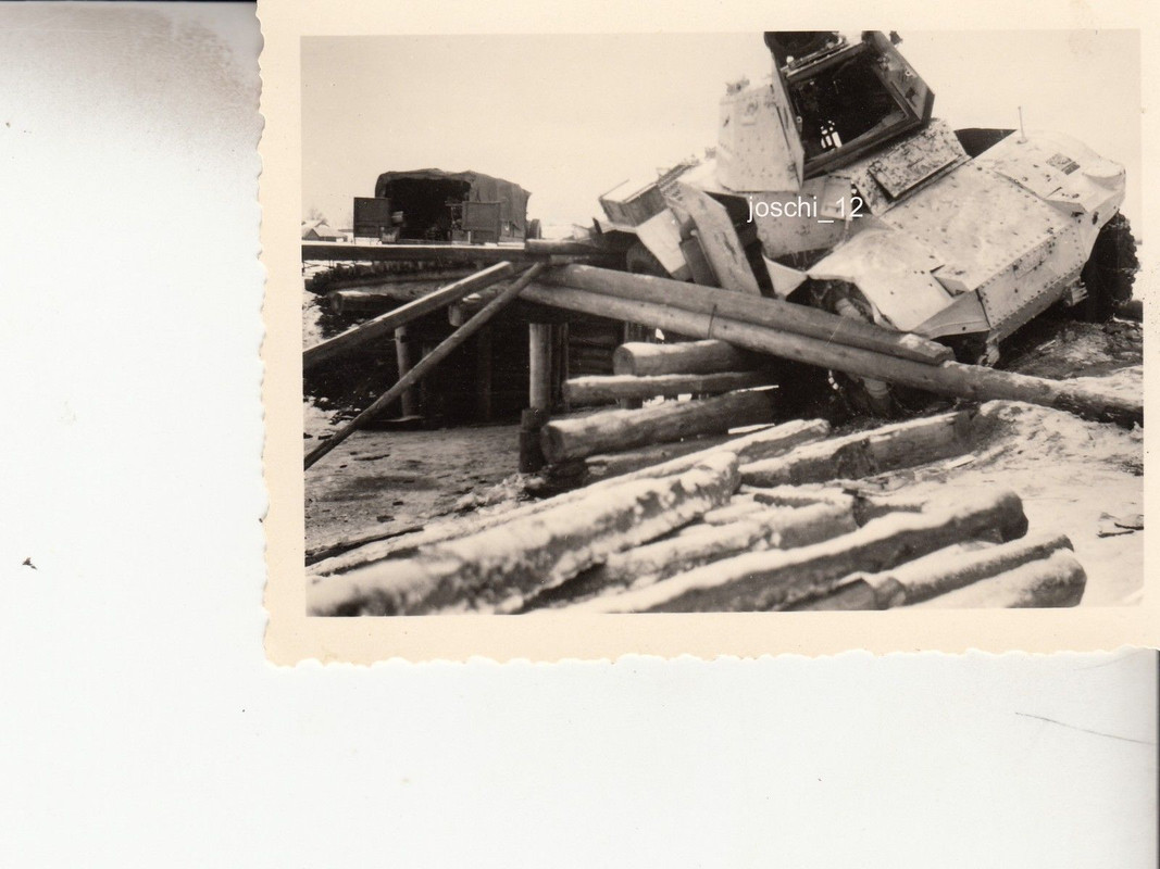 PzAufklärer mit SdKFZ Panhard Wintertarn1