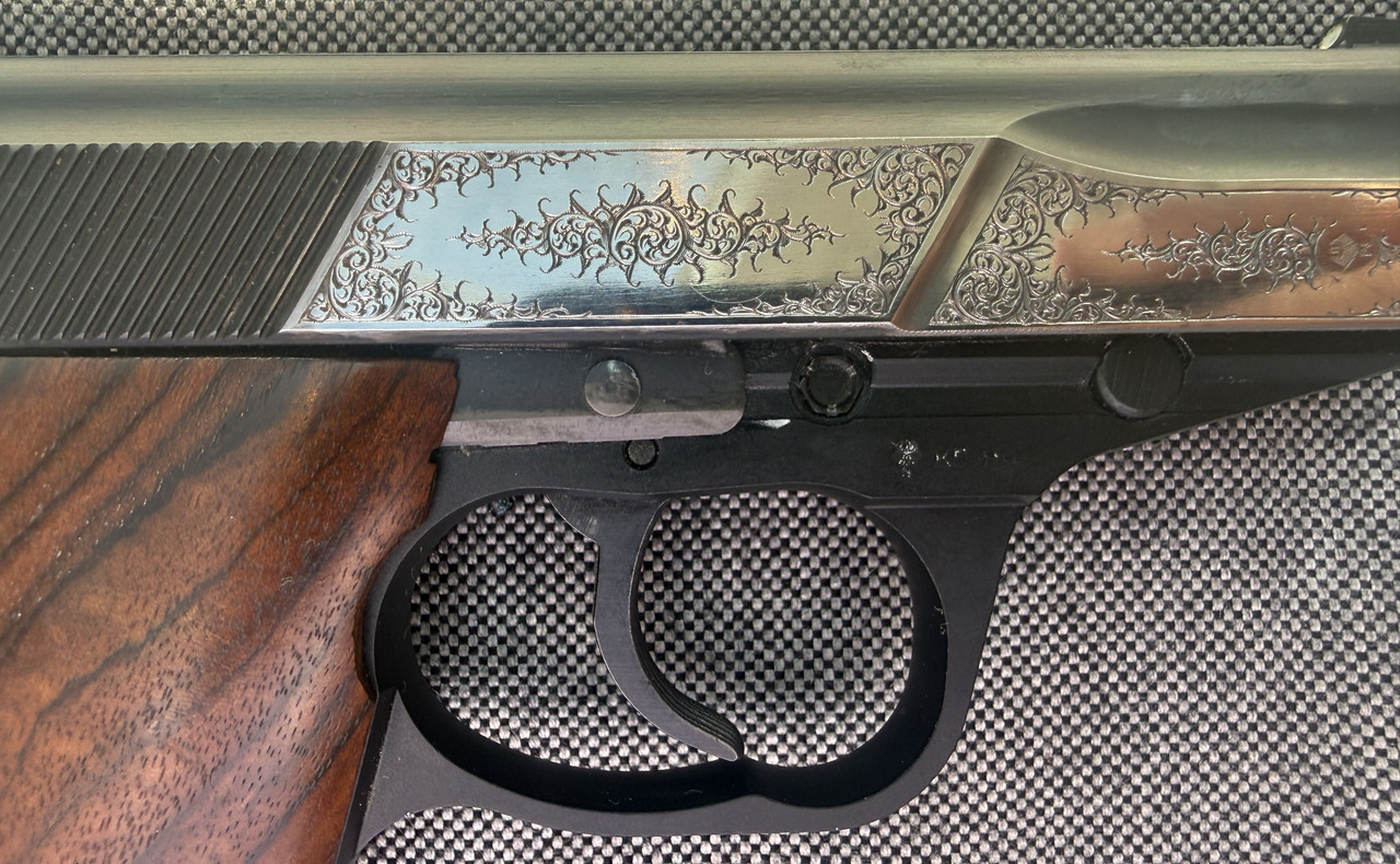 Graviertes Gewehr Ansicht 6