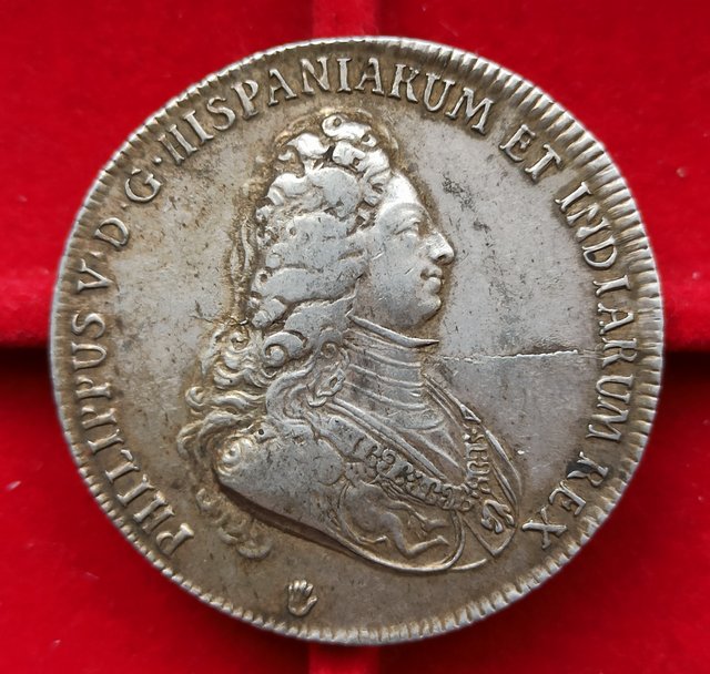 Ducatón de Felipe V de Amberes 1703 39