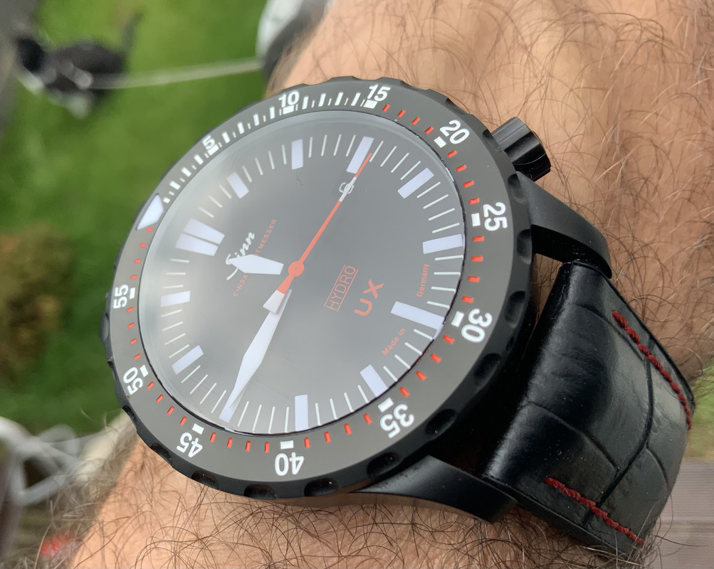 8E75701A-D123-419A-A2C6-031AFC6D16D2