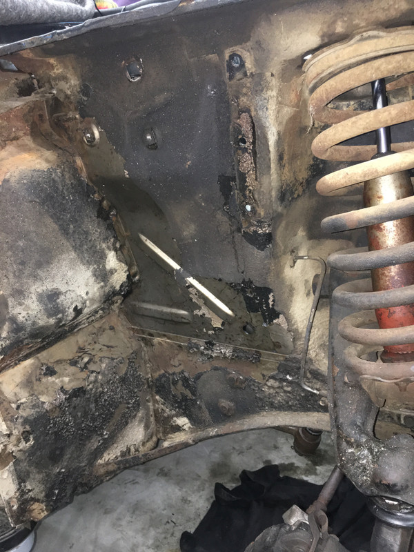 F9132730-D436-4B95-8526-965EA5D1E3C9