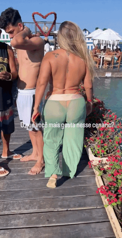 Euobservovriosdetalhesnessecenrioevocoquerealmentetechamaateno Deixasuaopini ezgif com crop(3)