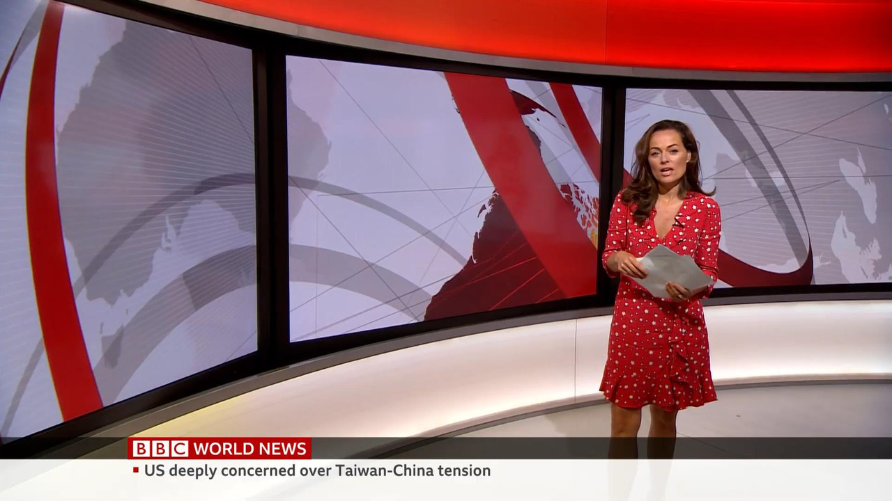 10.08 - 06.00.00 - BBC World News. News. Reporting on the day's inter....ts_snapshot_34.19_[2021.10.
