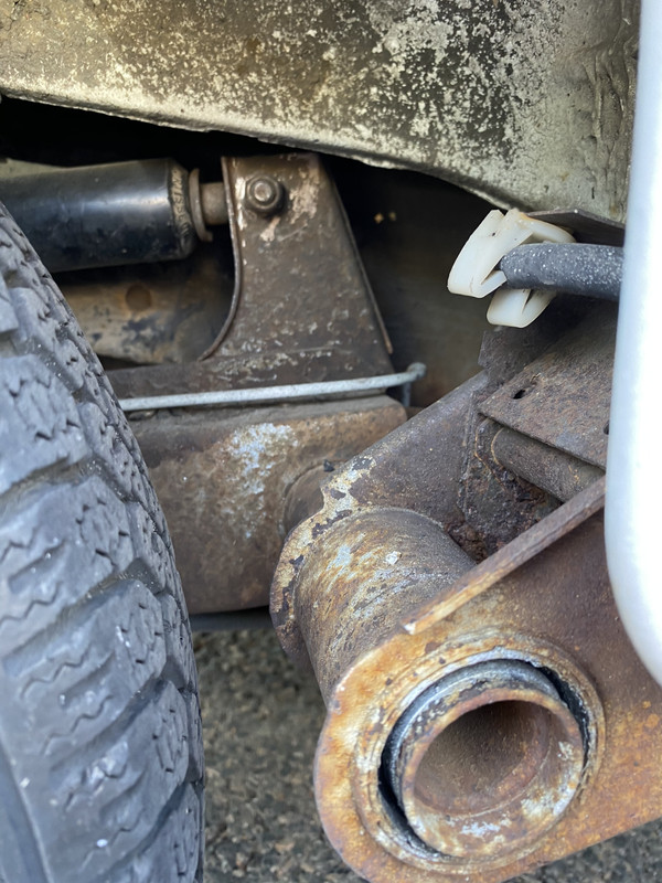 CDFFE6A3-8F58-4399-90E6-B126CFA71B7B