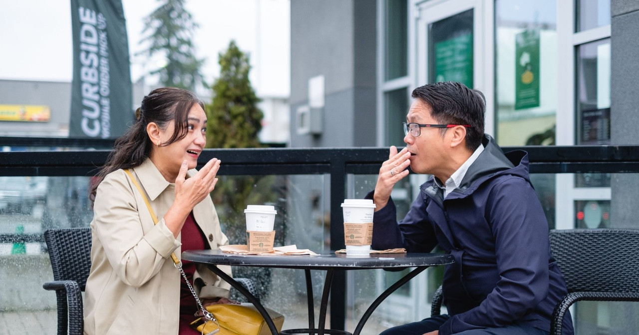 Zappos Encourage Word-Of-Mouth Marketing