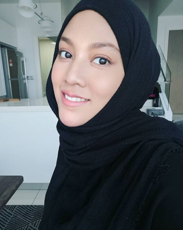 shila amzah tempat ke 100