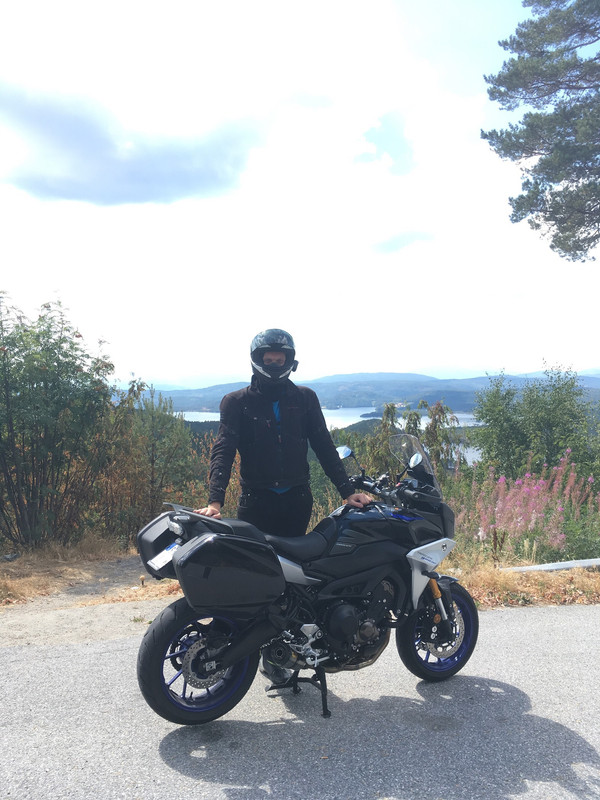 3F64C9E0-F5B5-4B60-88BC-91B78913435C