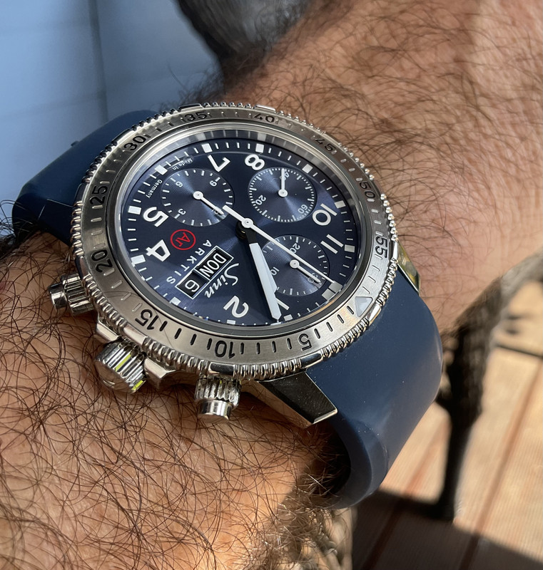 21151611-55B7-4A8C-9E85-7DDD80533D02