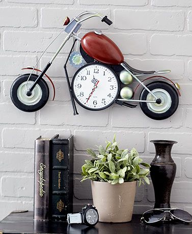 clock-motorbike.jpg
