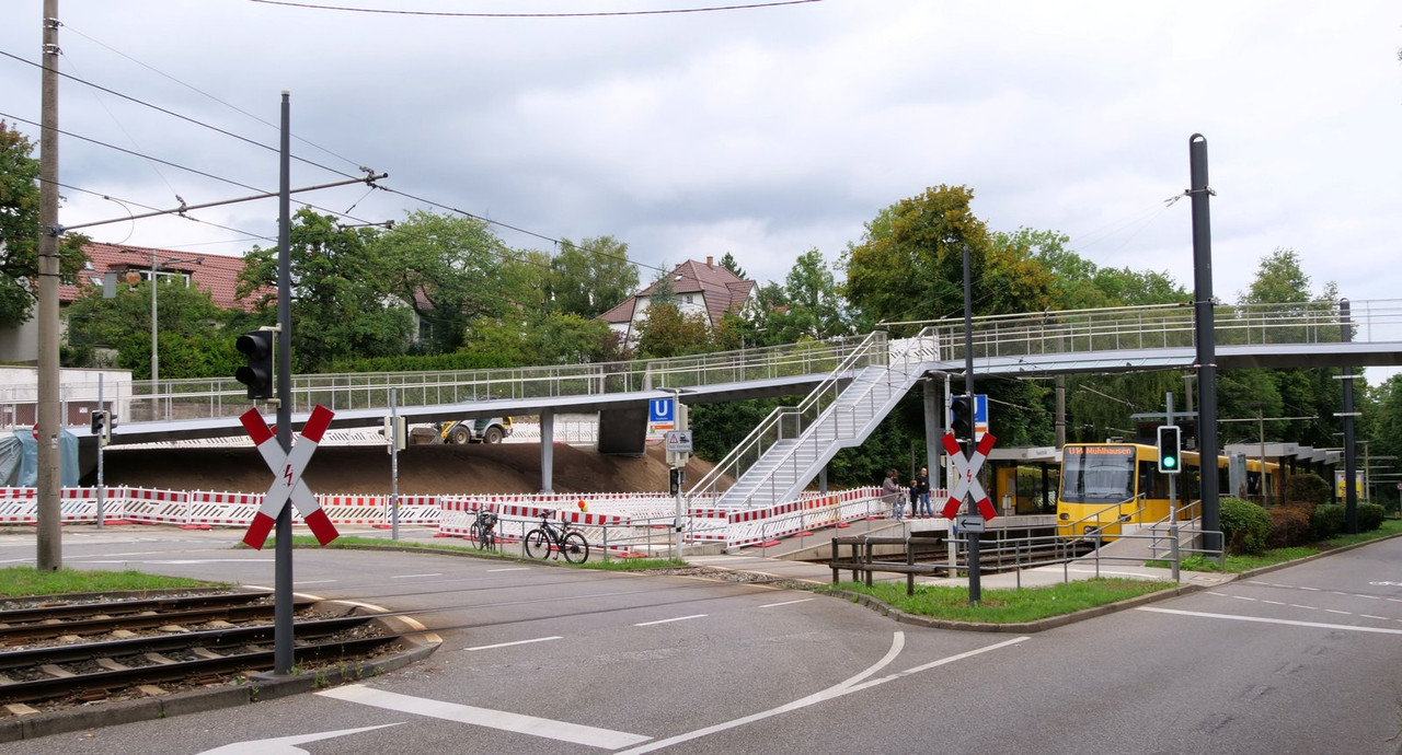 [Bild: 030825-122100-1b.jpg]