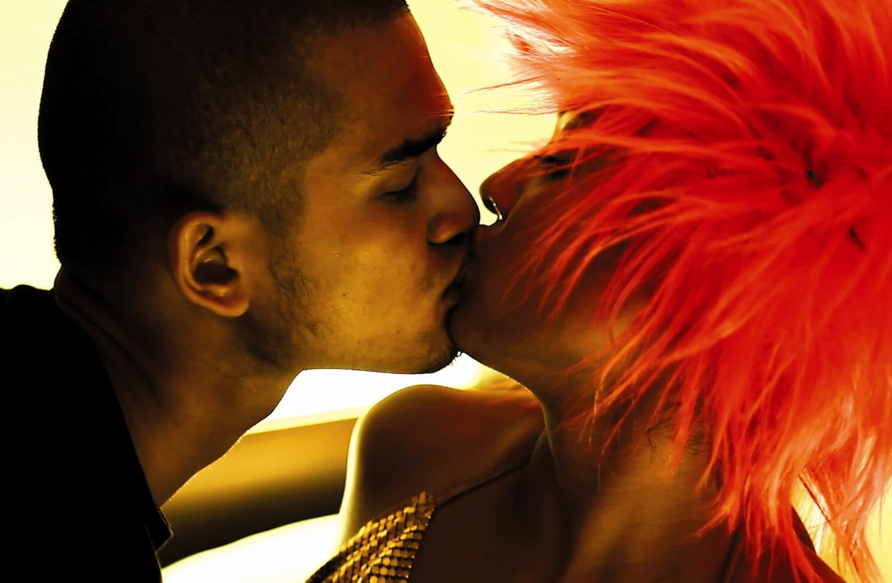 [18+] Gandu (2010) Bengali NetFlix WEB-DL 1080p – 720p – 480p Download & Watch