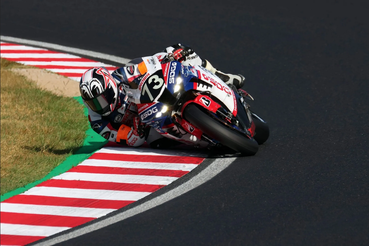 Piloto de 22 años fallece tras ser atropellado durante carrera de Asia Superbike