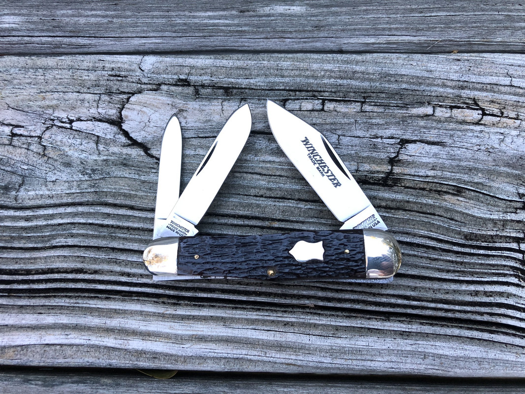 Winchester-3904-3-spring-Whittler-1988.jpg