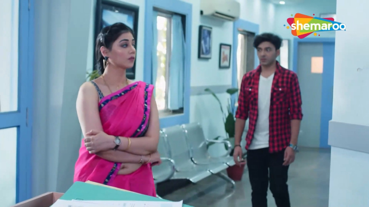 Rima Vohra Sexy Fleshy Big Deep Navel from Crime Show-Scenes Only.mkv_snapshot_00.38.737