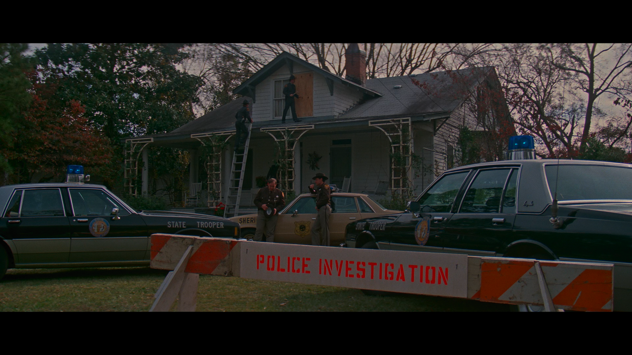 mpv-shot_Silver.Bullet.1985.2160p.UHD.BDREMUX.HDR.DV.HEVC-Нечипорук_00_15_38_0004