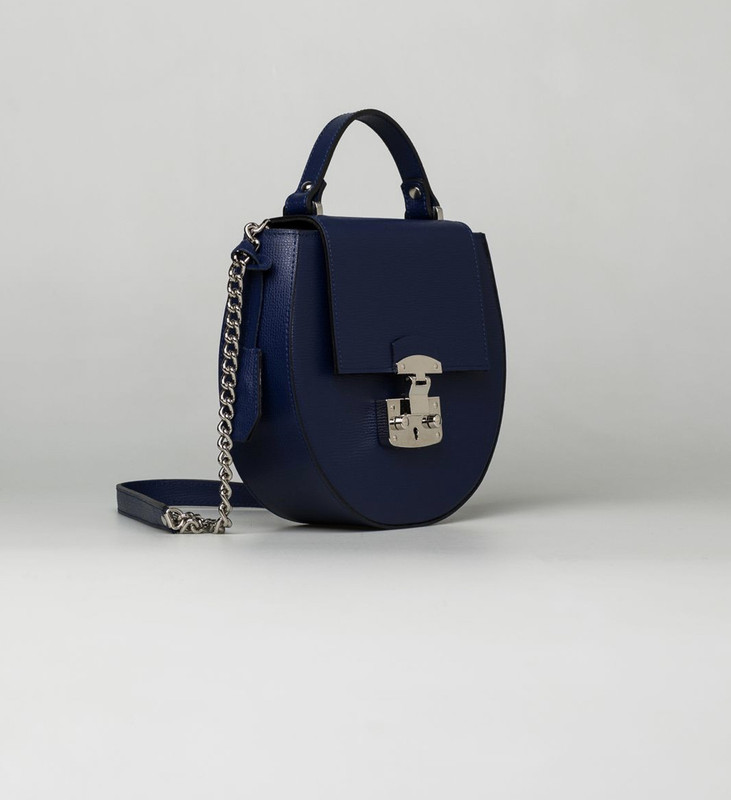 2D87A046-119E-4150-96F0-07A36D23F706