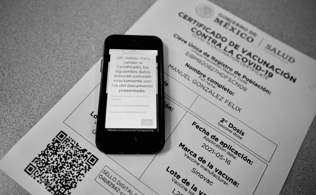 Mujer con certificado de vacunación falso muere de covid en Francia