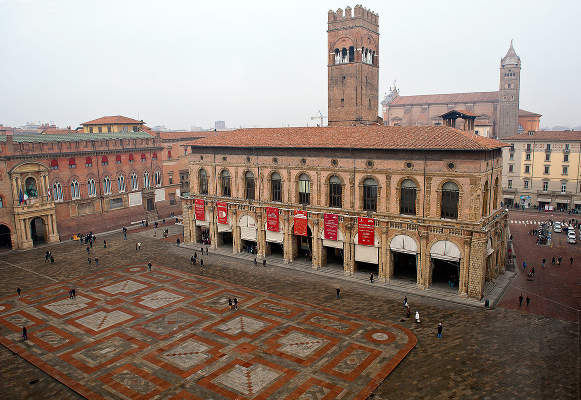 DSC1777 Площадь Маджоре / Эмилия Романья - Марке