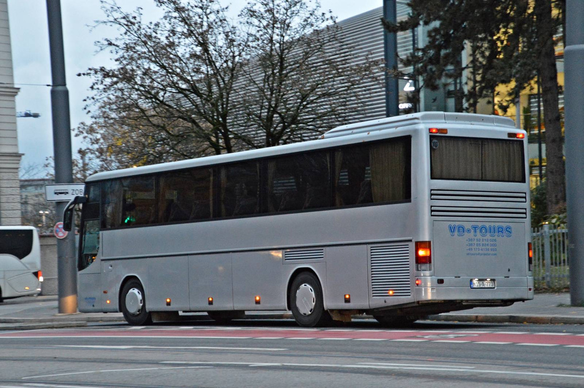 9227D355-8B45-4CC3-9613-7E9881F6EA19