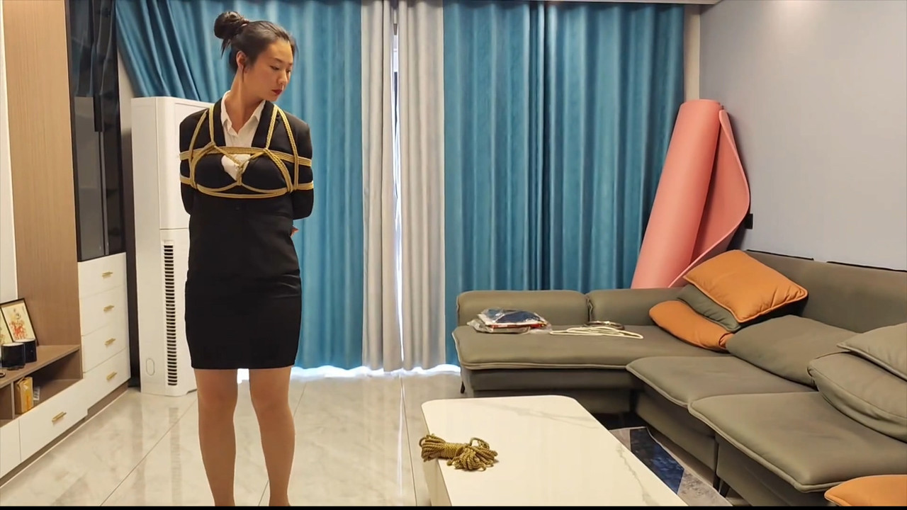 李大侠原创 绳模刘娜的故事之一绳模应聘.mp4_20241213_081109.906