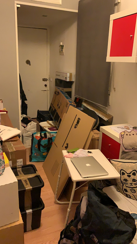 D3AD6F5B-9011-419E-ABE4-B33106CE6163