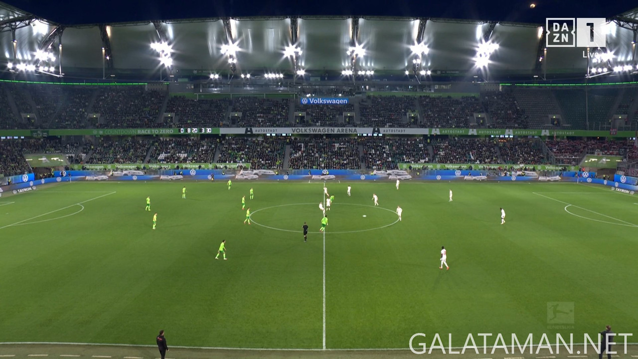 [Image: 04-11-19-45-02-DAZN-1-FHD-Wolfsburg-vs-R...31-127.jpg]