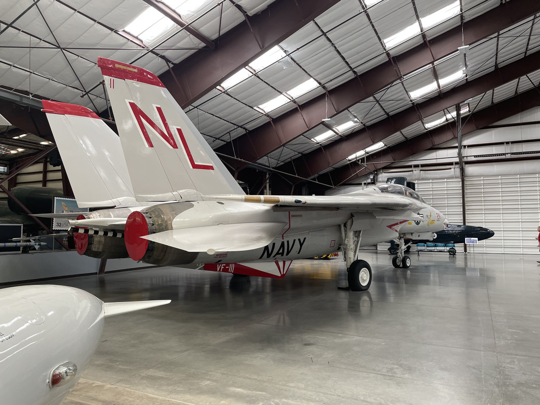 8542EE92-2B86-43E4-84A3-8DE6F0B9ECB8