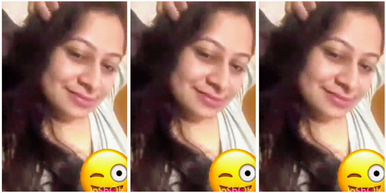 Married women video showing her huge boob