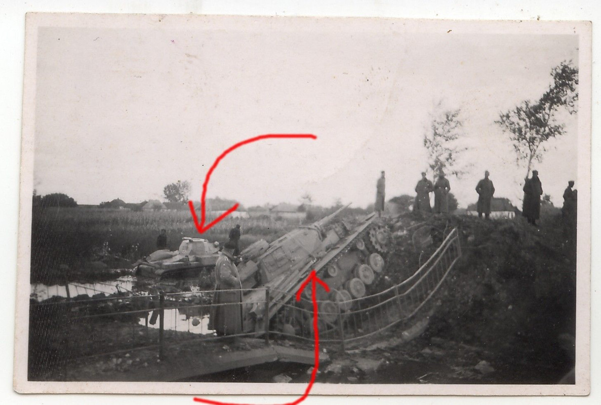 Russland deutscher Panzer III Brücke eingebroche