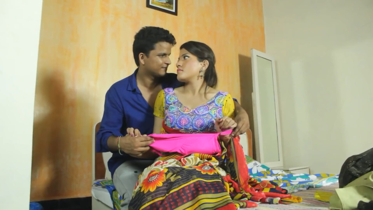 HOT SHORT Hot Desi Naukrani Romance(1080P_HD) sunitha pandey.mp4_20200915_134652.900